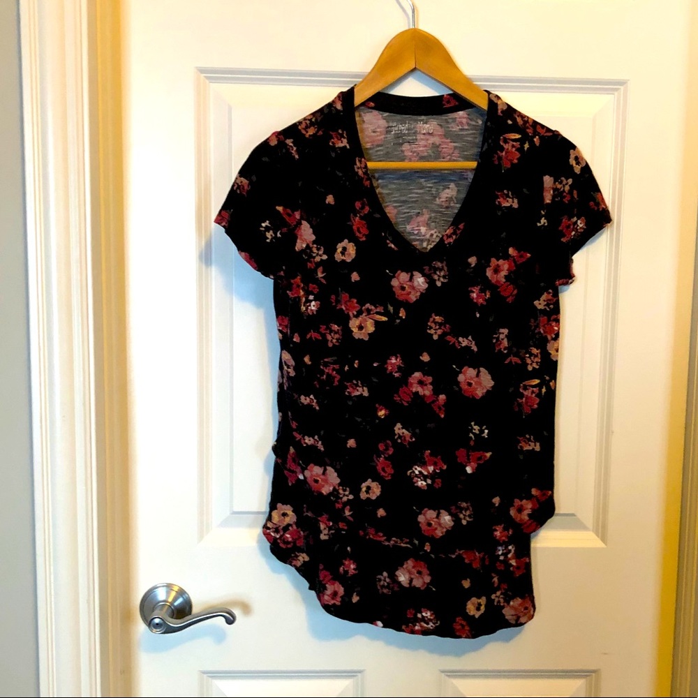 Latched Mama Nursing Tee